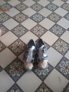 Chaussures Route Shimano R22 - semelle carbone - T... - 1