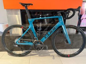 Superbe Velo CUBE Grande taille - 1