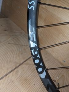 ROUE ARRIERE DT Swiss VTT E1900 spline 27.5” - 1
