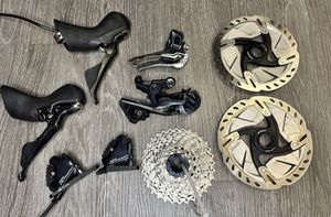 Groupe Shimano ultegra R8000 2x11 vitesses freinag... - 1