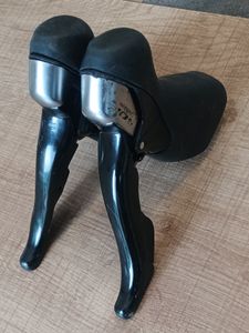 Manettes Shimano 105 ST-5700 2x10v - 1