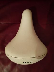 Selle Mbk blanche a ressort vintage et confortable... - 1