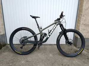 Trek slash 9.8 project one  - 1