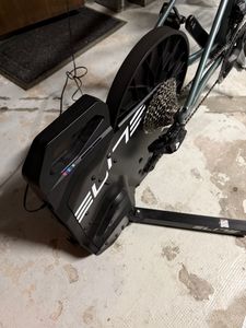 Home trainer Elite Suito T - 1