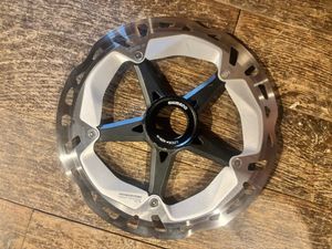 Disque Shimano 180 XT - 1
