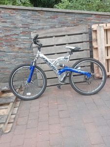 VTT tout suspendu Decoy Stealth – cadre alu, frein... - 1