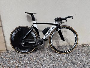 Vélo de chrono/ triathlon - 1