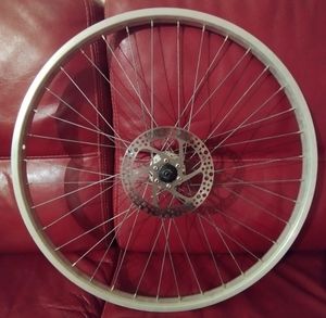 Roue avant 26" pouces disque Mach1 en Bé - 1