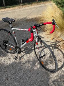 Vélo route décathlon  - 1