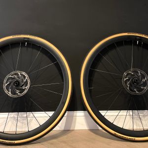 🔥roues BMC DT SWISS CRD 321 SL carbon🔥 super occ... - 1