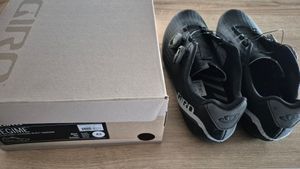 CHAUSSURES GIRO REGIME 43 ou 44 UTILISEE 1 FOIS  - 1