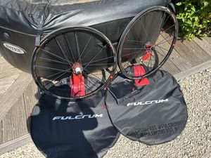 Racing Fulcrum Zero Carbon Disc 2-Way Fit C19 NEUV... - 1