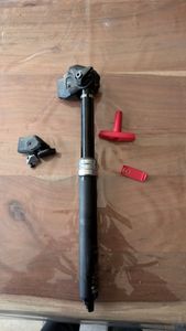 Tige de selle télescopique Rockshox AXS 34.9 652.8 DEB.250 B1 ROCKSHOX