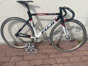 Vélo de piste Fuji - 1