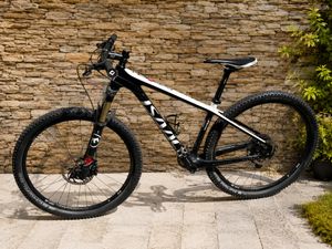 VTT ISAAC Baryon 650B - Carbone - Shimano XT - 1
