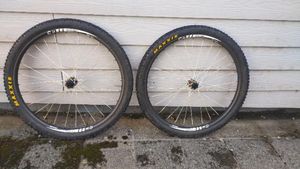 Roues Carbon Rayon Berd - 1