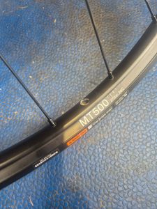 Roue arrière Shimano MT500 BOOST  - 1