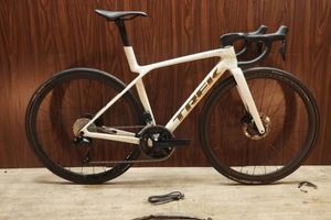 TREK MADONE SLR GEN 8 Full Carbon SHIMANO 105 R717... - 1