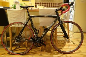 TREK Madone 5.2 Carbone Taille 52cm - 1