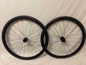 Paire de roues dt swiss r470 hg - 1
