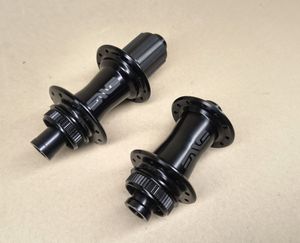 Moyeux ENVE Foundation - 1