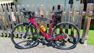 Trek Domane SL 6 AXS Gen 3 - 1