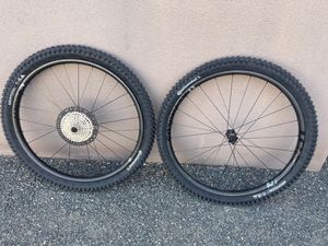 Paire de roue Reynolds blacklabel 29 (neuve) - 1