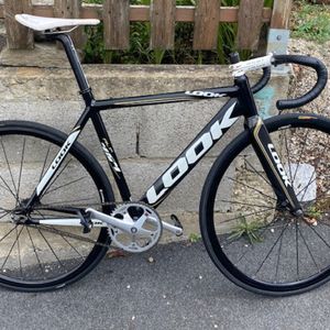 Vélo de piste look - 1