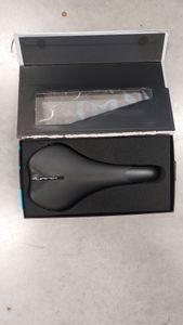 Selle Pro Turnix Carbon (neuve en boite) - 1