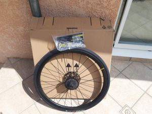 Paire de Roues carbone Route MAVIC COSMIC SL 32 DC... - 1