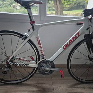 Giant defy - 1
