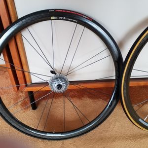Paire de roues carbone - 1