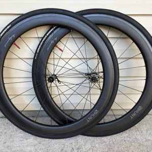 Roues HUNT Aero carbone Tubeless avec pneus Contin... - 1
