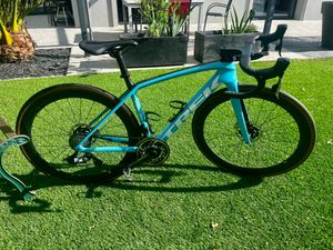 Trek Emonda SLR 8 - 1