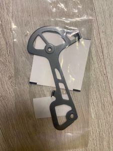 Plaque interieur pour chape dérailleur arrière Shi... - 1
