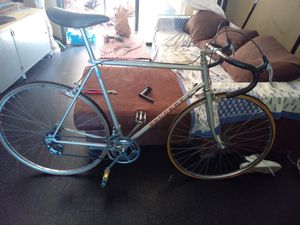 VIEUX vélo - 1