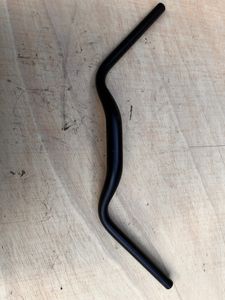 cintre alu noir - 1