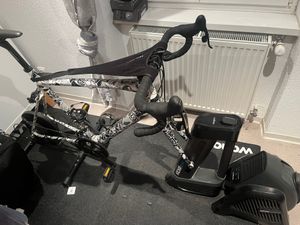 Wahoo Home trainer - 1
