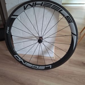 Roues carbone patins - 1