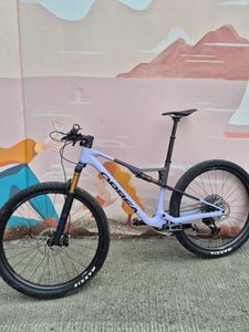 Orbea Oiz M10 AXS - 1