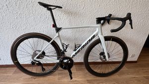 Merida Scultura 6000 Shimano 105 Di2 + roues carbo... - 1