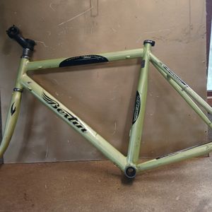 Cadre vélo route Bertin c4000 alu taille 54 - 1
