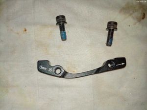 Adaptateur pour étrier de frein à disque - 1