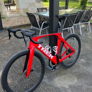 TREK MADONE - 1