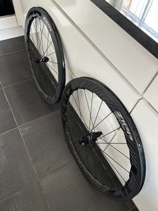 ZIPP 454 carbone NSW Disc Tubeless Neuves - 1