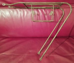 Porte-bagage ancien 26" / 650 en Bé - 1