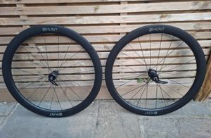 Paire de roues Hunt Carbon Aero Disc 50 mm - 1