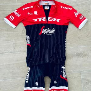 Tenue complète TREK  Segafredo  - 1