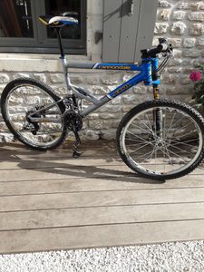 Collection de VTT Cannodale Raven, Jekyll, Super V... - 1