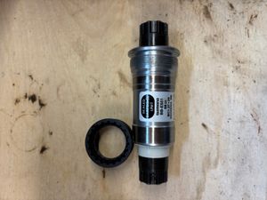 Boitier de pédalier Octalink BB-ES51 68x113mm - 1